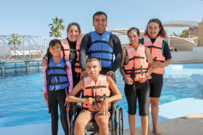 Anuncian terapias en Delfinario