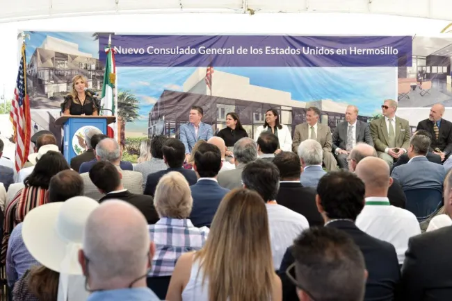 Inicia construcción de Consulado