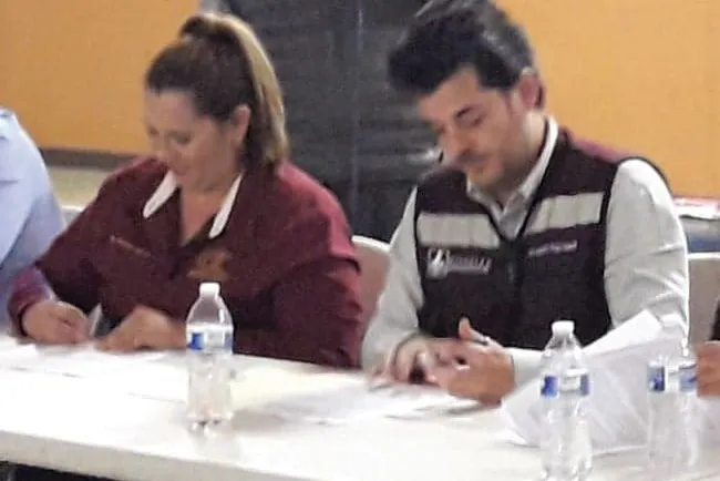 Formalizan Ayuntamiento e Ingenieros convenio de apoyo