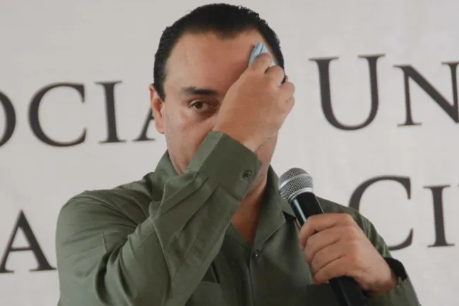 Vinculan a proceso a exgobernador de Quintana Roo