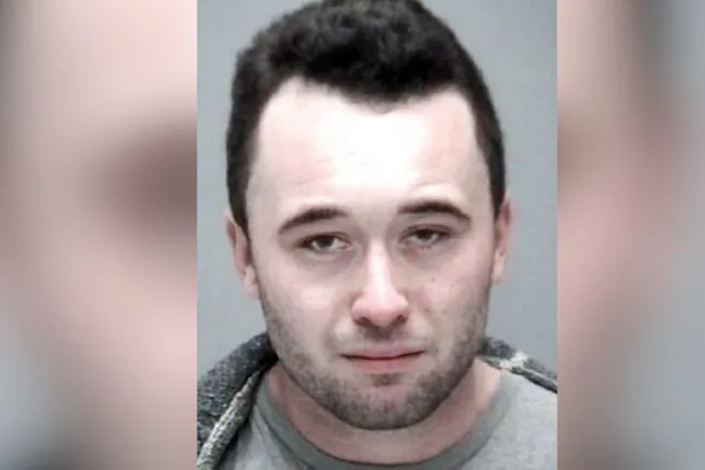 Deja a su bebé en el auto y fallece