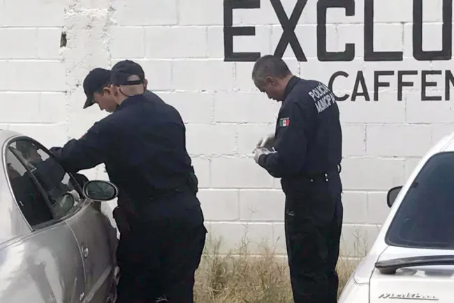 Detienen a presunto pistolero