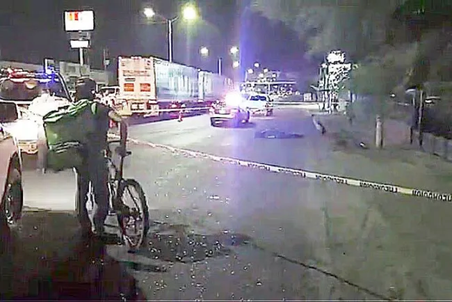 Arrolla trailero a anciano