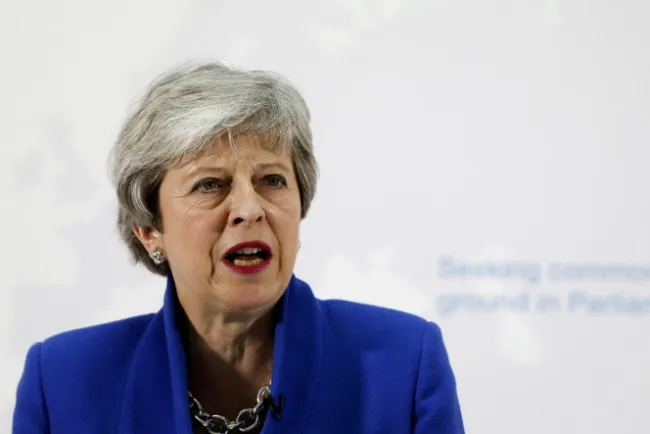May abre puertas a segundo referéndum sobre el ‘brexit’