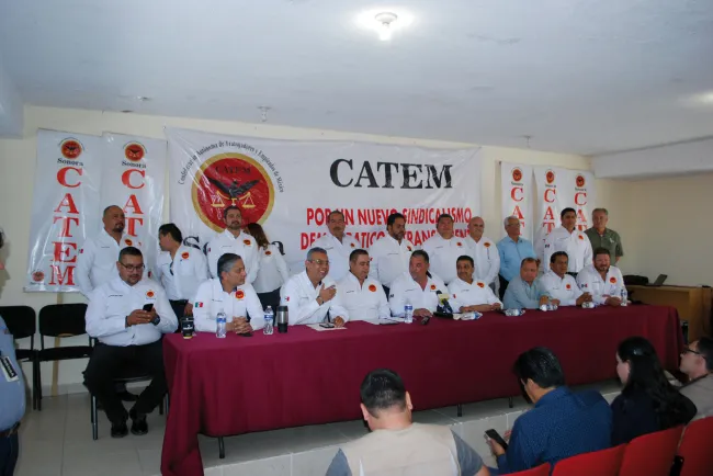 Reprueban amenaza de huelga