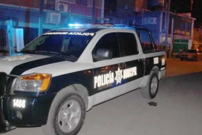 Encuentran cuerpo
de hombre sin vida