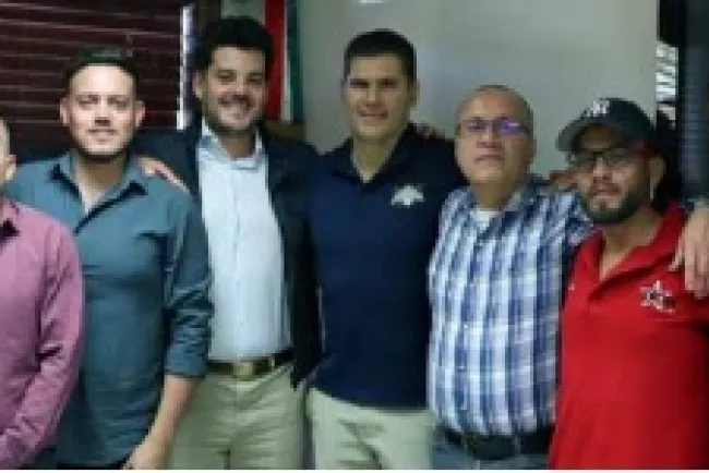 Anuncian juegos de
beisbol profesional