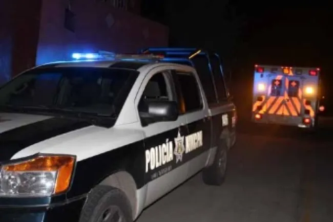 Asaltan a empleada
de otro comercio