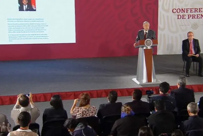 Tienen ya la Semarnat y Aduanas a sus nuevos titulares