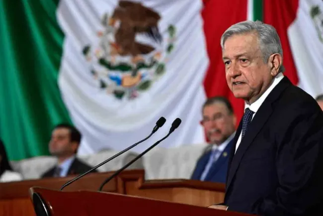 No hay persecución política en órdenes de aprehensión: López Obrador