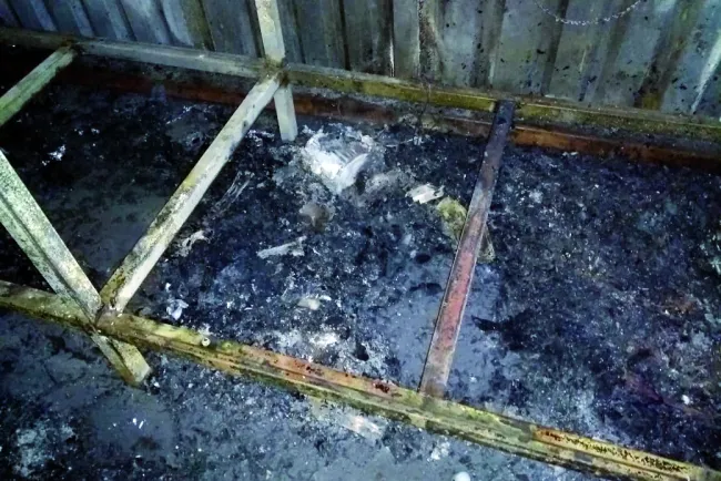 Muere jornalero agrícola
carbonizado en incendio