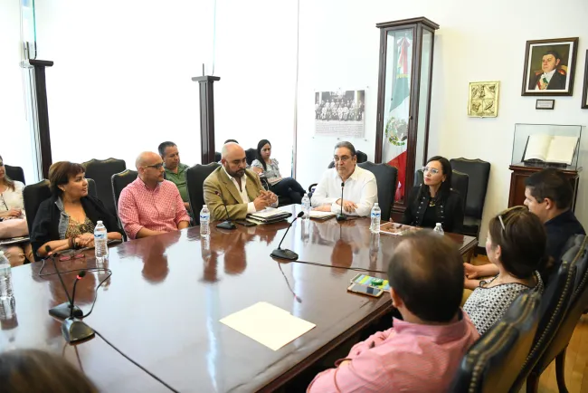 Capacitan sobre la transparencia