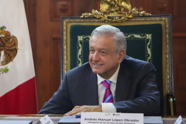 López Obrador recibe a gobernadores del PAN en Palacio Nacional