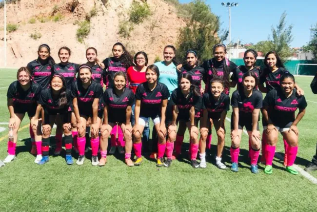 Cierran con
broche de oro