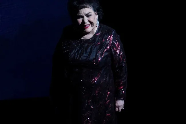 Carmen Salinas pide medicinas para pacientes con &#039;¿VHS?&#039;