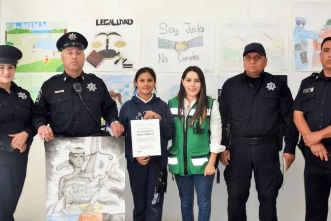 Participan agentes como jurado