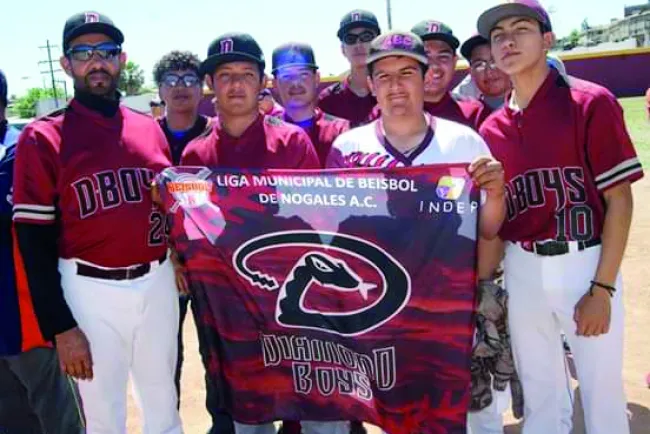 D-Boy's sacude el
bateo ante el IMSS