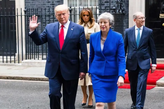 Confía Trump que cobro de aranceles a México inicie el lunes