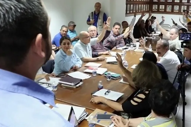 Realizan cambio de uso de suelo en varios sectores