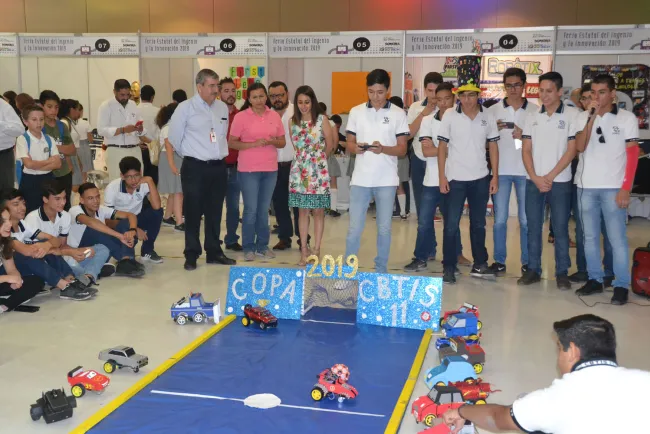 Realiza SEC Feria Estatal de Ingenio