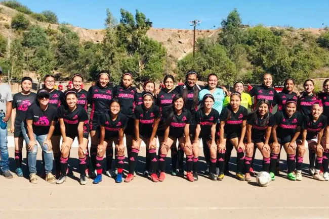 Cae el super líder
ante Refinadora