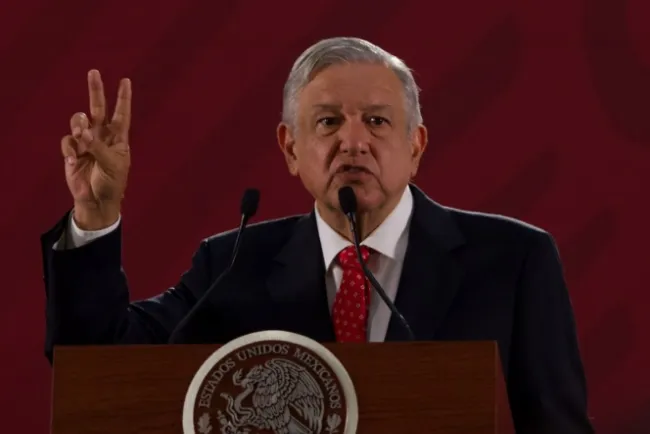 López Obrador se reúne otra vez con la CNTE