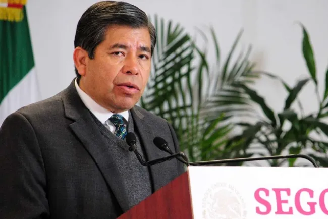 Tonatiuh Guillén López renuncia al Instituto Nacional de Migración