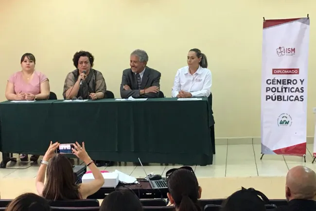 Realiza UTN diplomado