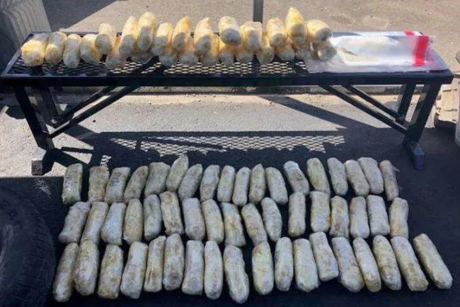 Detenidos con coctel de drogas