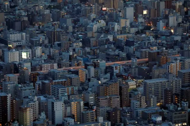 Sismo sacude Japón; activan alerta de tsunami