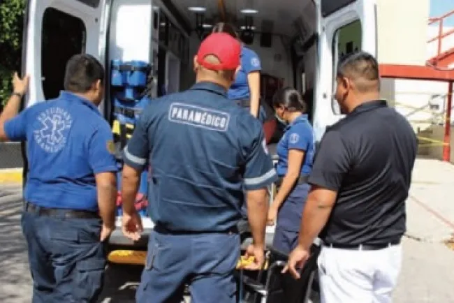 Recibe niña migrante
atención por leucemia