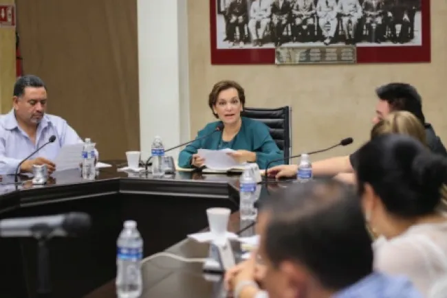 Dan resultados de
Foros Anticorrupción