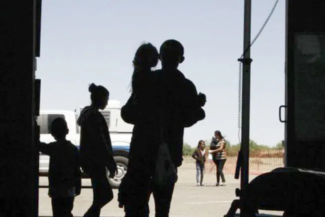 Viven niños situación traumática