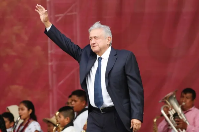 Peso, moneda que más se ha fortalecido en el mundo: López Obrador