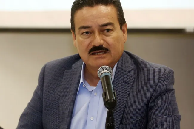 Llaman a cuidar planteles educativos