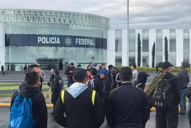 No se va a despedir a nadie de la Policía Federal: López Obrador