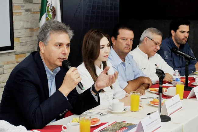 Prioridad a escuelas y hospitales 