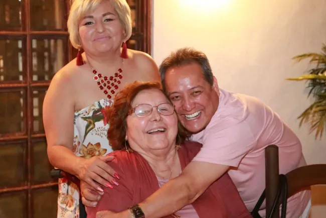 Bonito festejo para María Luisa 