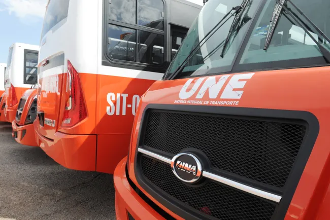 Integran 45 camiones
más para el transporte