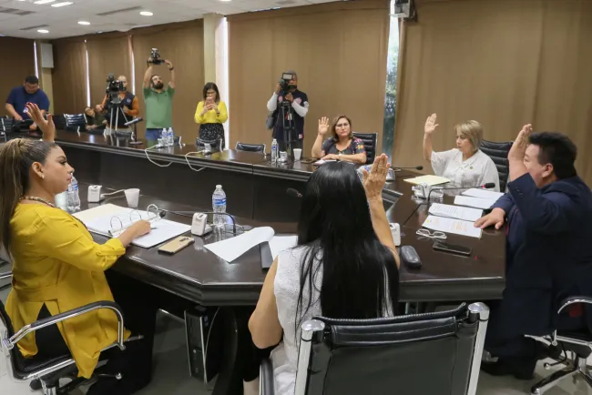 Dictaminan que reunionesde Cabildo sean públicas