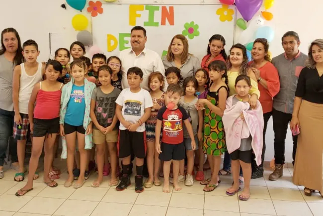 Aprovechan los niños campamento de verano