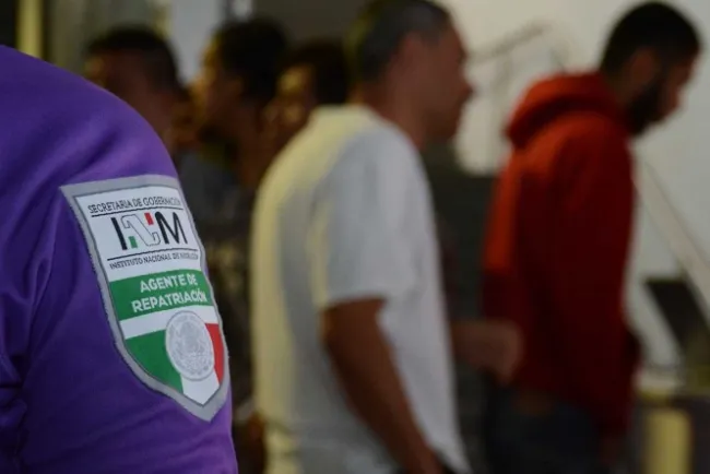 ‘México, listo para defender a migrantes de deportaciones’