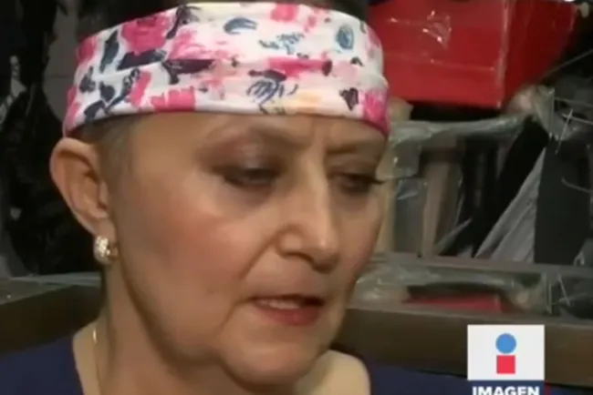 Elvia, la mujer golpeada con un bat, regresa al trabajo por necesidad