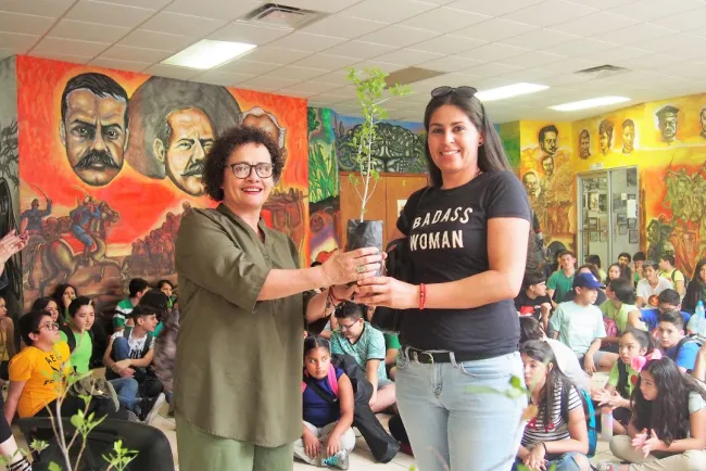 Celebran el Día del Arbol