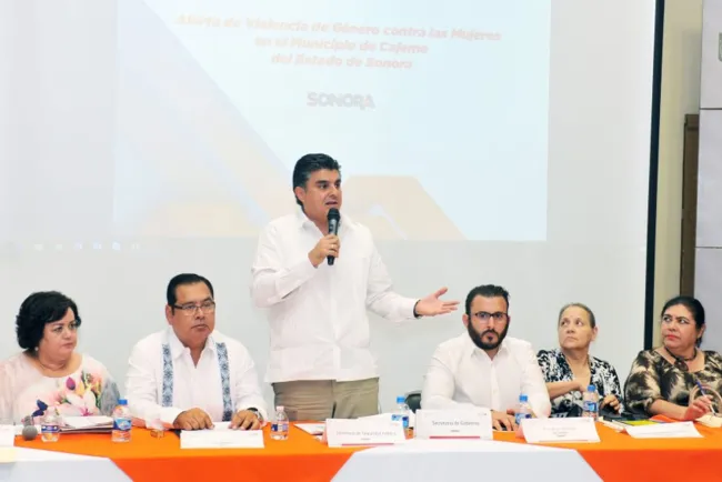 Realizan reunión para protección a la mujer