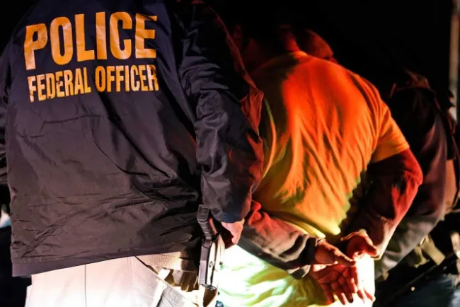 Redadas inician el fin de semana en 10 ciudades: Trump