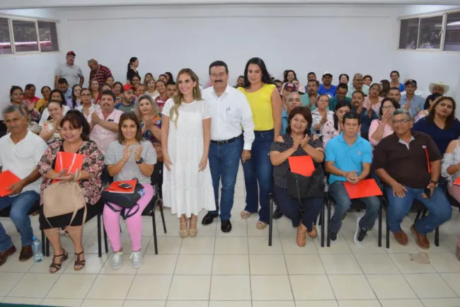 Concluye Icatson capacitación de verano