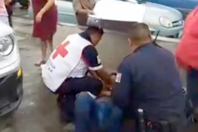 Graves en aparatoso accidente