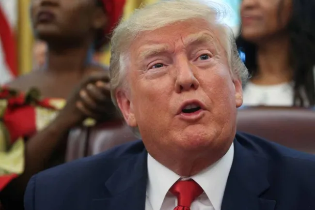 Cámara Baja de EU rechaza posible juicio político a Trump