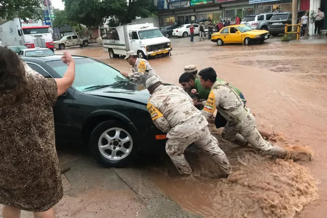 Azota tromba a Nogales